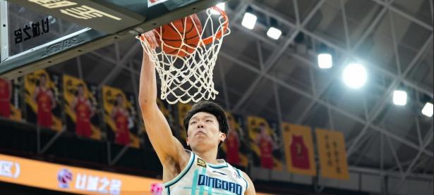 开云体育app下载-青岛队在比赛中表现抢眼，斩获胜利