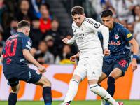 开云体育官方入口-姆巴佩梅开二度，巴黎主场轻松击败南特