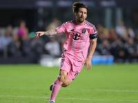 开云体育登录入口-梅西建功领衔！巴萨主场横扫对手，取得胜利