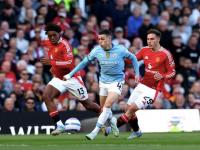 开云体育亚洲官网-曼联主场平局收场，英超争冠形势莫测