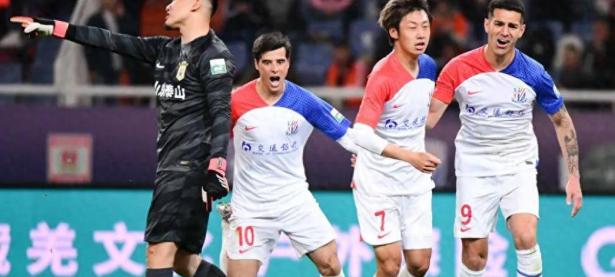 开云体育登录入口-包含前锋惊艳一脚世界波，赢得掌声连连！的词条