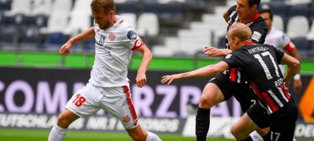 开云体育在线-斯图加特队士气高昂，备战重要比赛