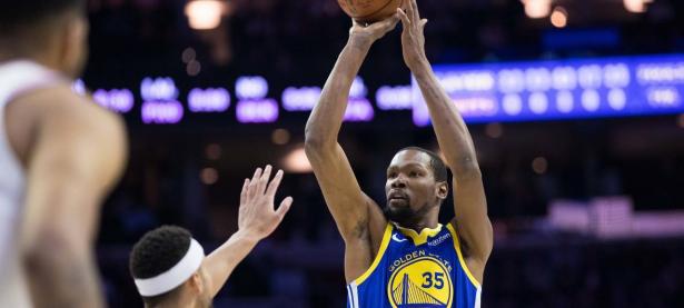 开云体育官网-大帝勇士领袖在场上示威，单场数据破纪录刷新记忆