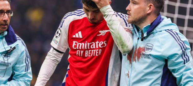 开云体育app下载-阿森纳客场负于切尔西，遭遇颓势