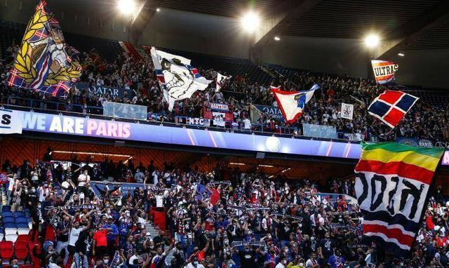 巴黎主场豪取胜利，领跑半决赛门票的简单介绍