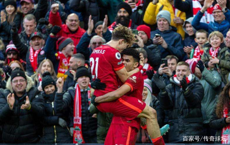 关于利物浦主场战胜沃特福德，继续领跑榜首位置的信息