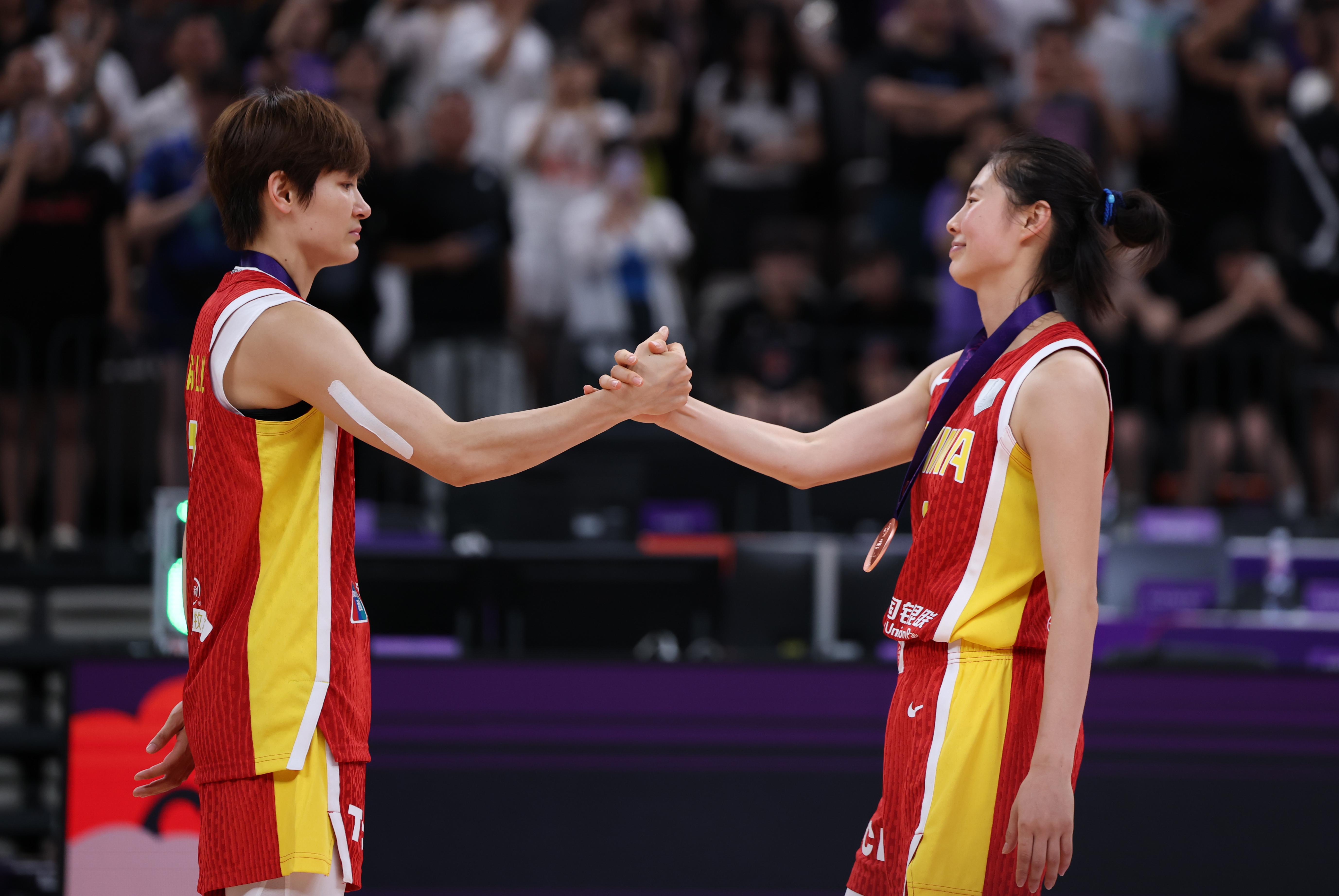 亚洲篮球名宿受邀出席友谊赛