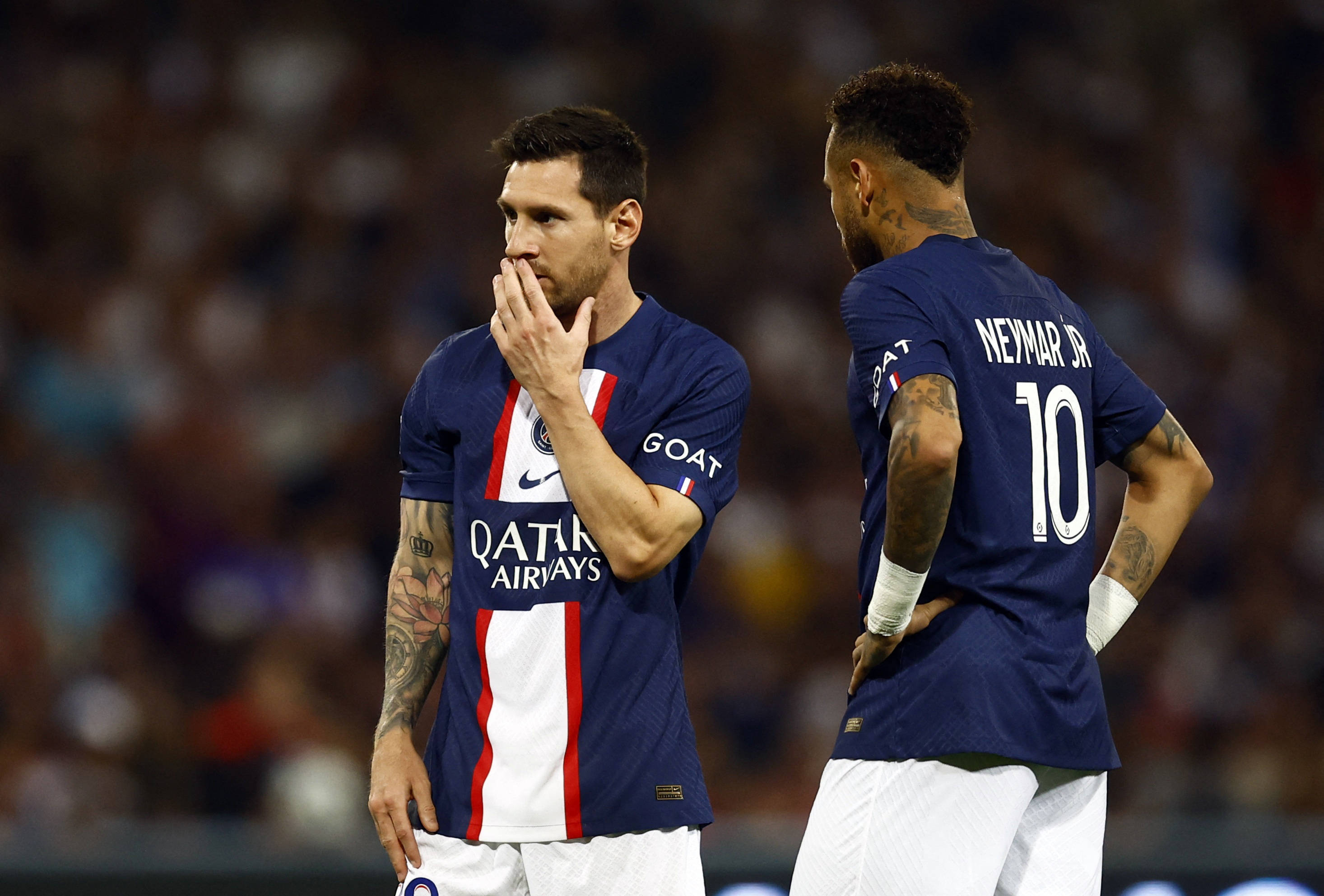 巴黎圣日耳曼击败对手,目标锁定法甲冠军 巴黎圣日耳曼击败对手,目标锁定法甲冠军